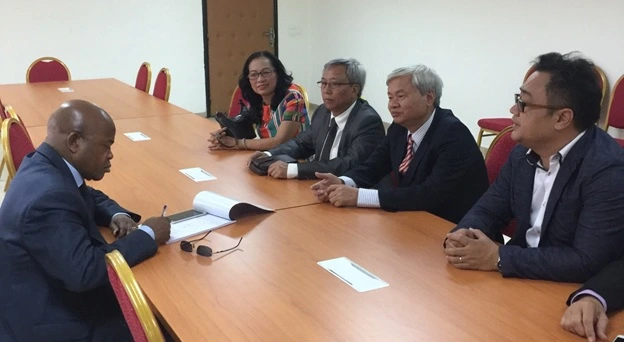 General Corporation of Vegetables, Fruits and Agricultural Products attends Trade Promotion Program in Ivory Coast