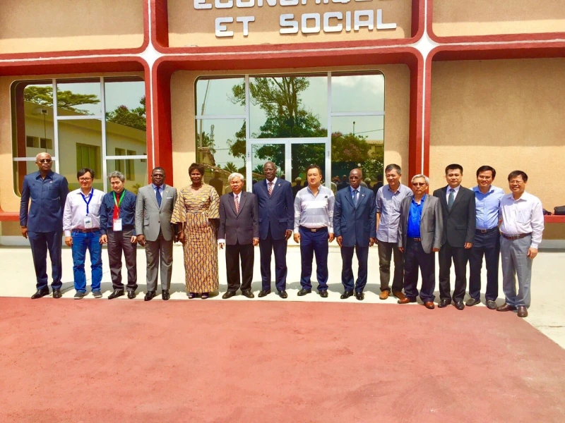 General Corporation of Vegetables, Fruits and Agricultural Products attends Trade Promotion Program in Ivory Coast